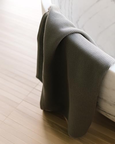 Cozy Earth Waffle Bath Towels 2 Pack - Soft Absorbent Stylish