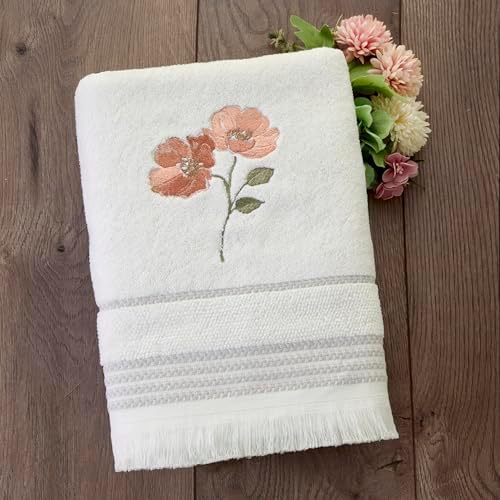 SKL Home Misty Floral Bath Towel White