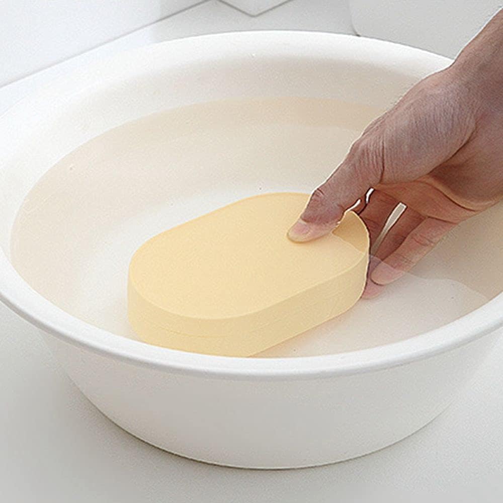 Plastic Soap Box with Cover Waterproof and Portable 1