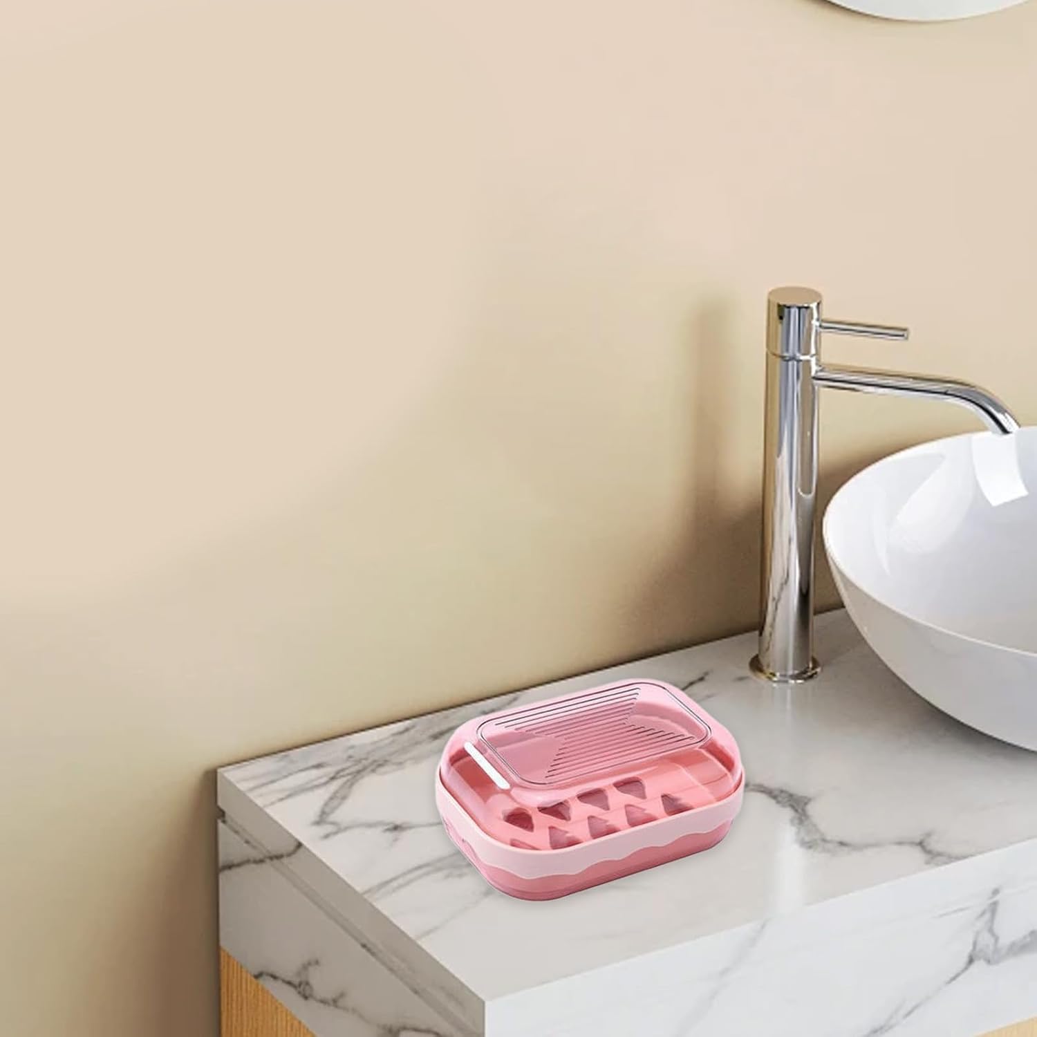 Portable Soap Case with Lid for Travel and Bathroom Use