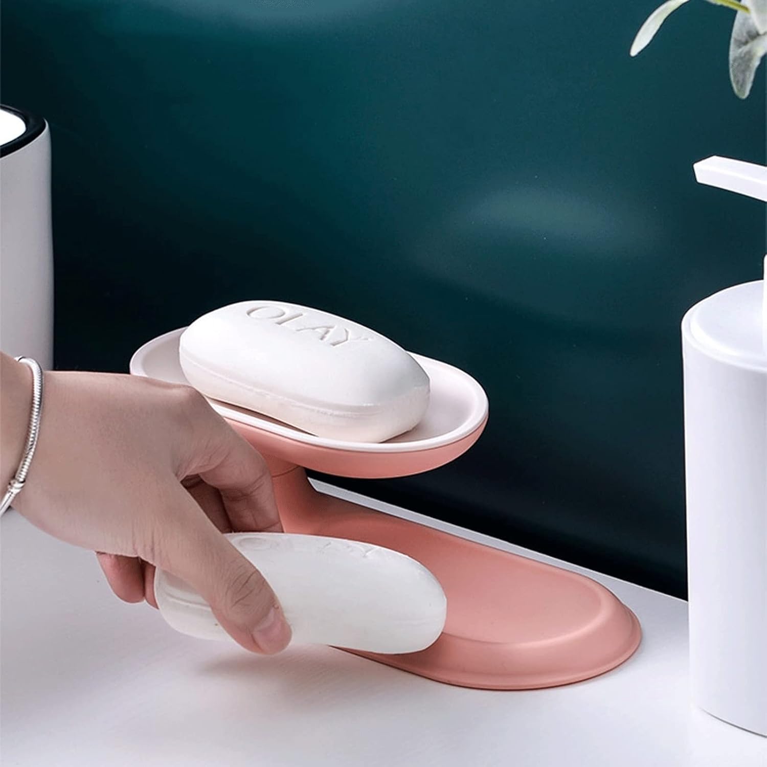 YAOLUU 360-Degree Rotating Soap Dish with Drainage Pink