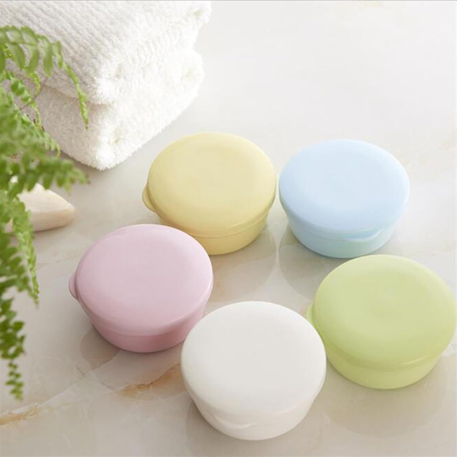 Portable Round Soap Holder with Leak-Proof Lid 1