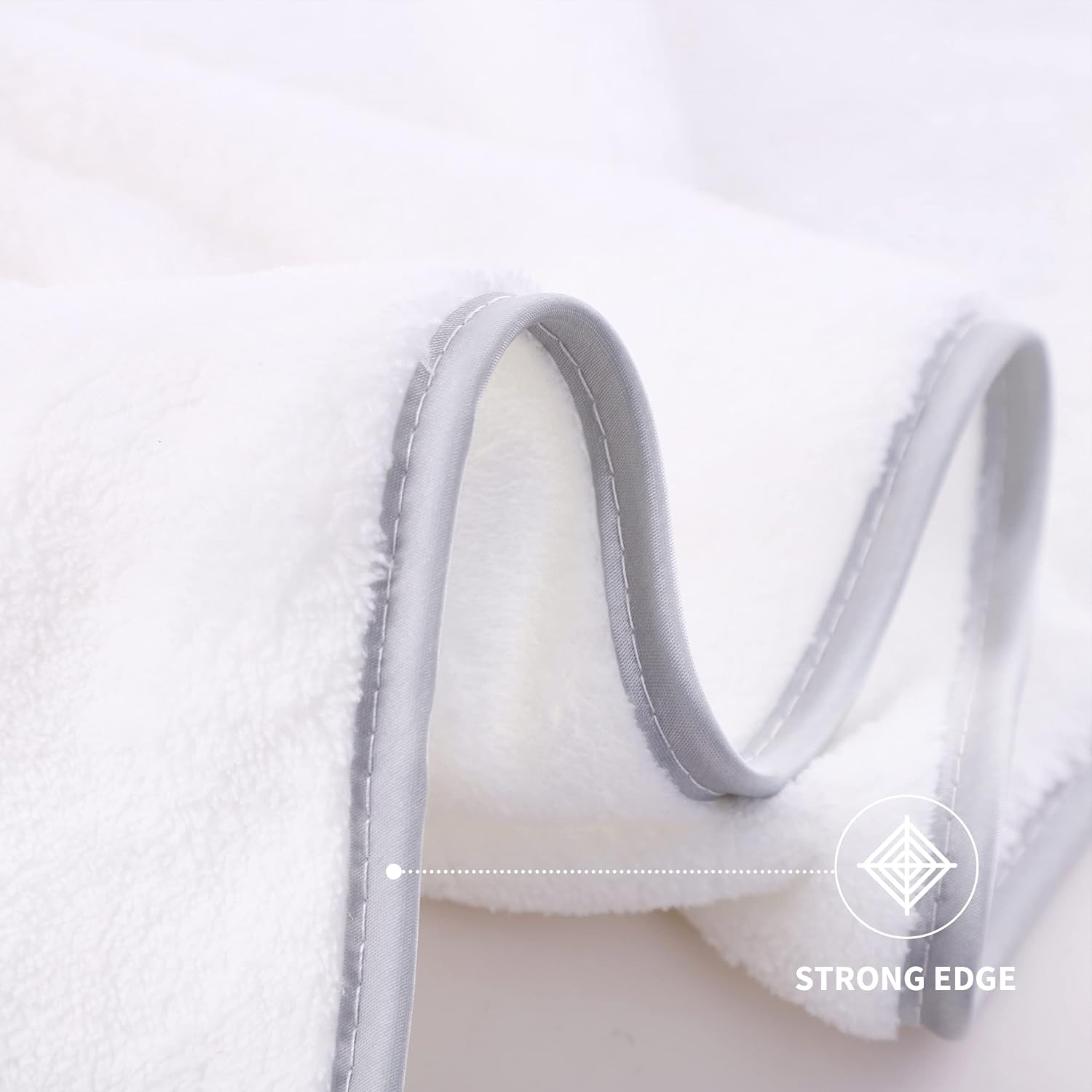 Cosy Family 4 Pack Microfiber Bath Towels - Ultra Soft Quick Drying Lightweight