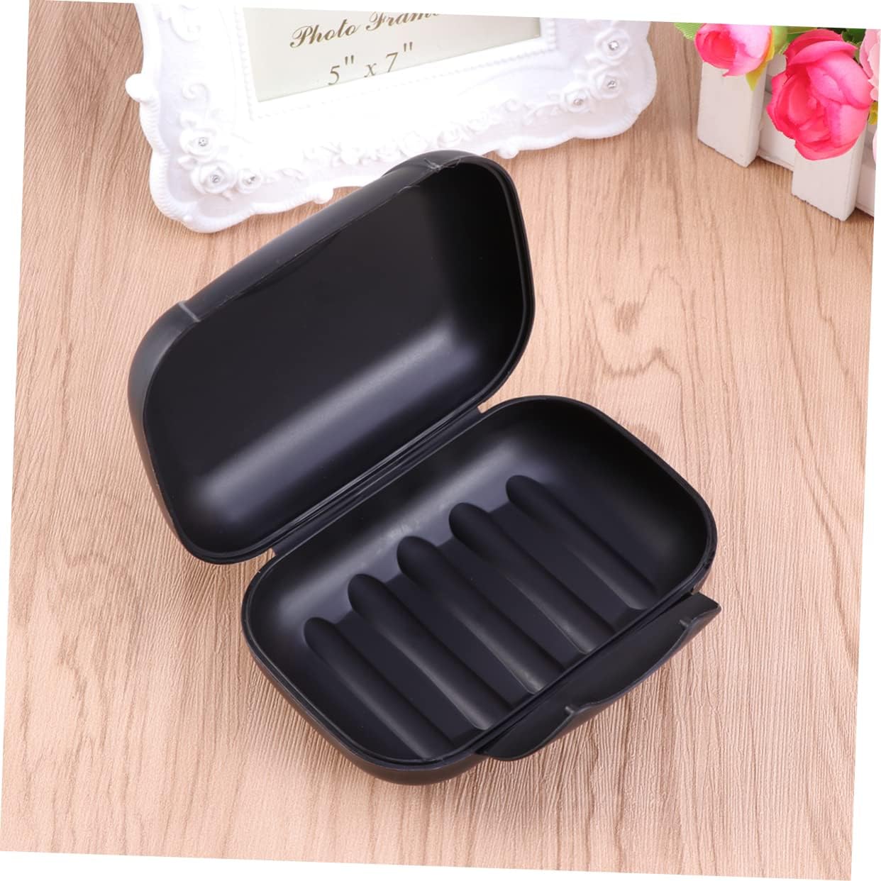 Zerodeko Portable Leakproof Soap Dish with Lock Black