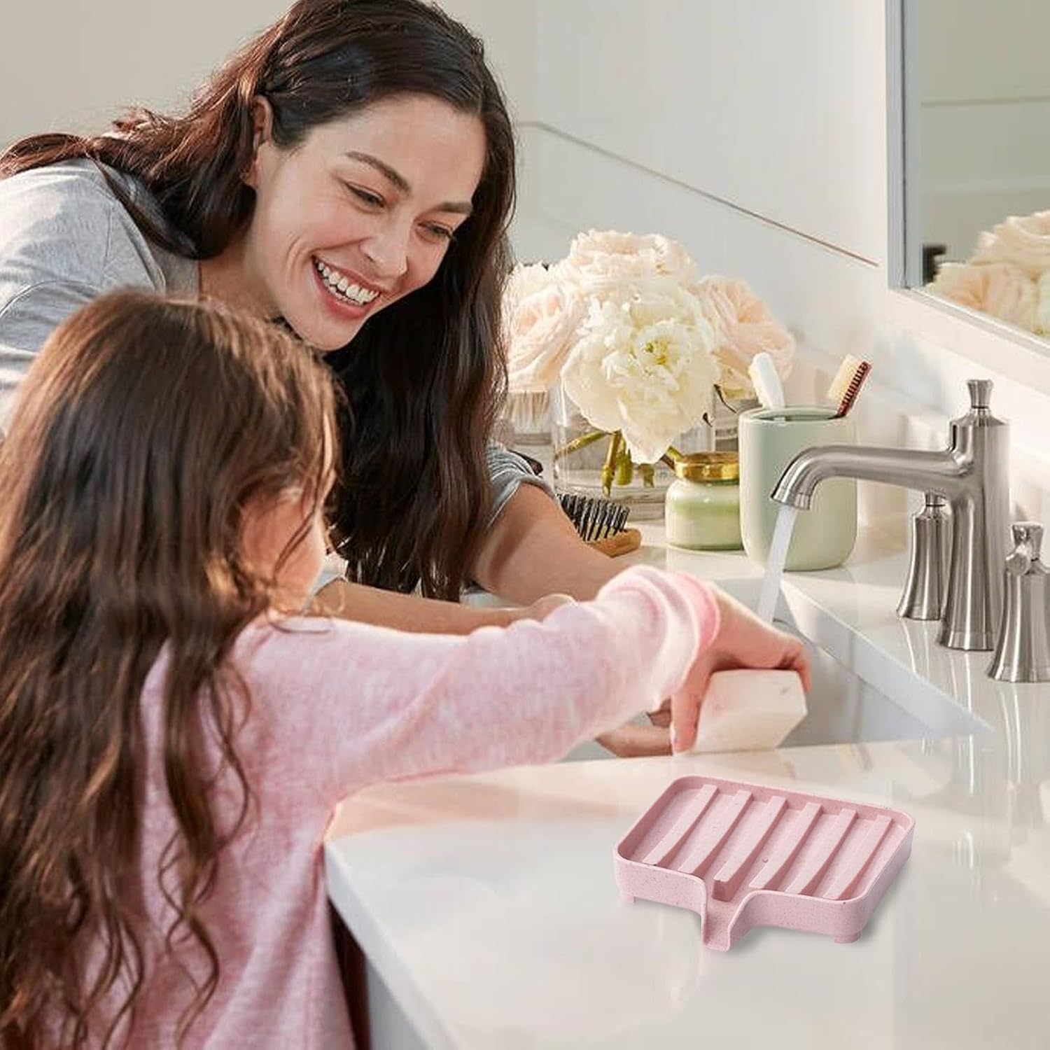 Durable Soap Dish with Drainage and Stylish Design