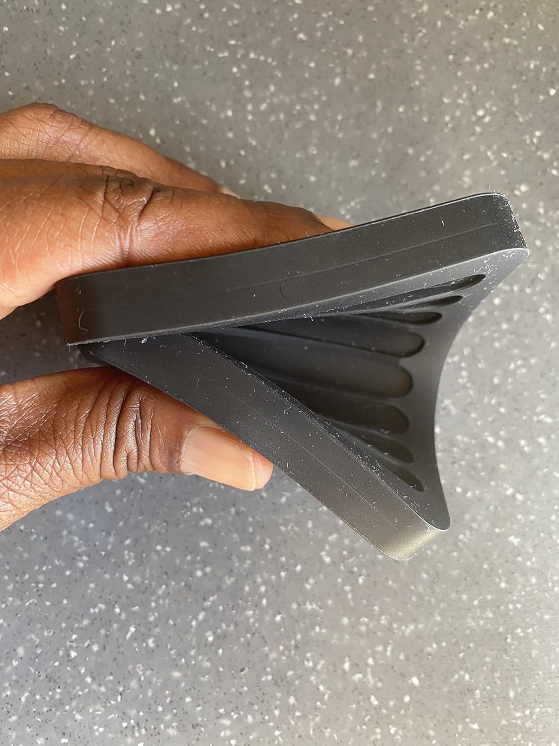 Flexible Silicone Soap Dish - Waterfall Shape Black