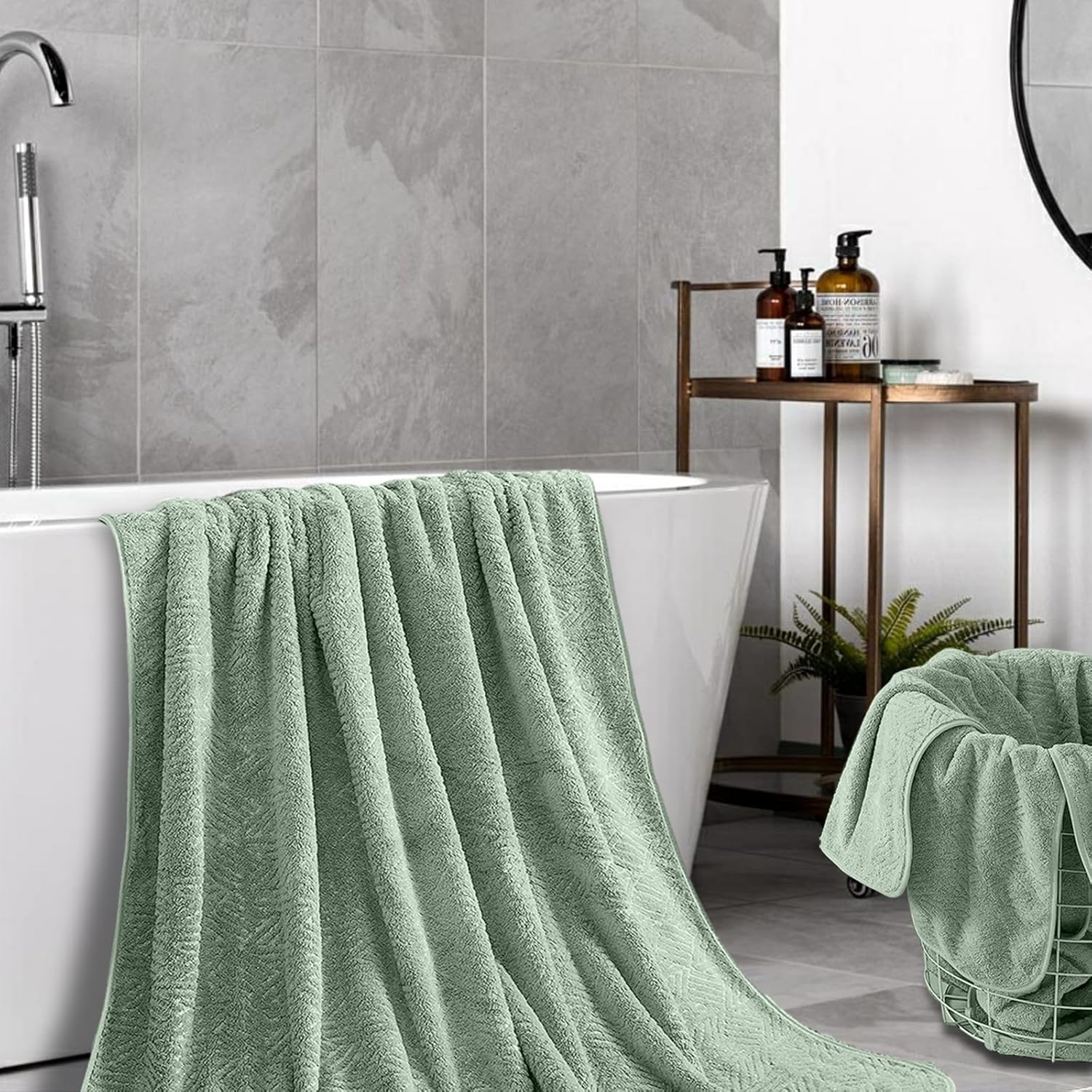 CHINO Light Green Bath Towel Set of 4