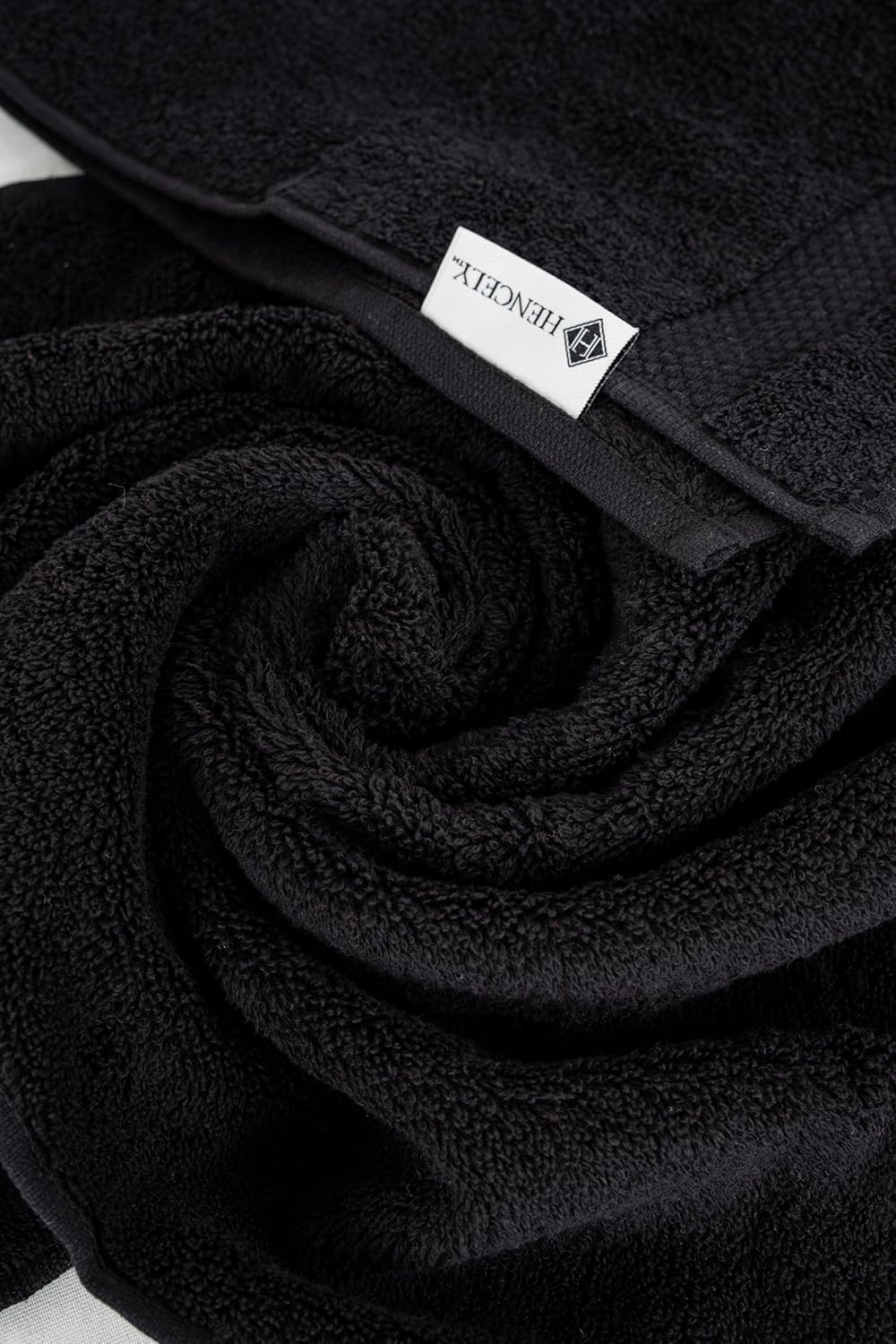 Hencely 6-Piece Bath Towel Set - Black 1