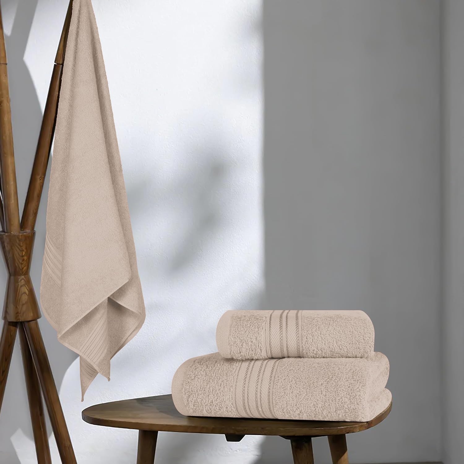 BOUTIQUO Ultra Soft 3 Pack Cotton Towel Set - Tan 1