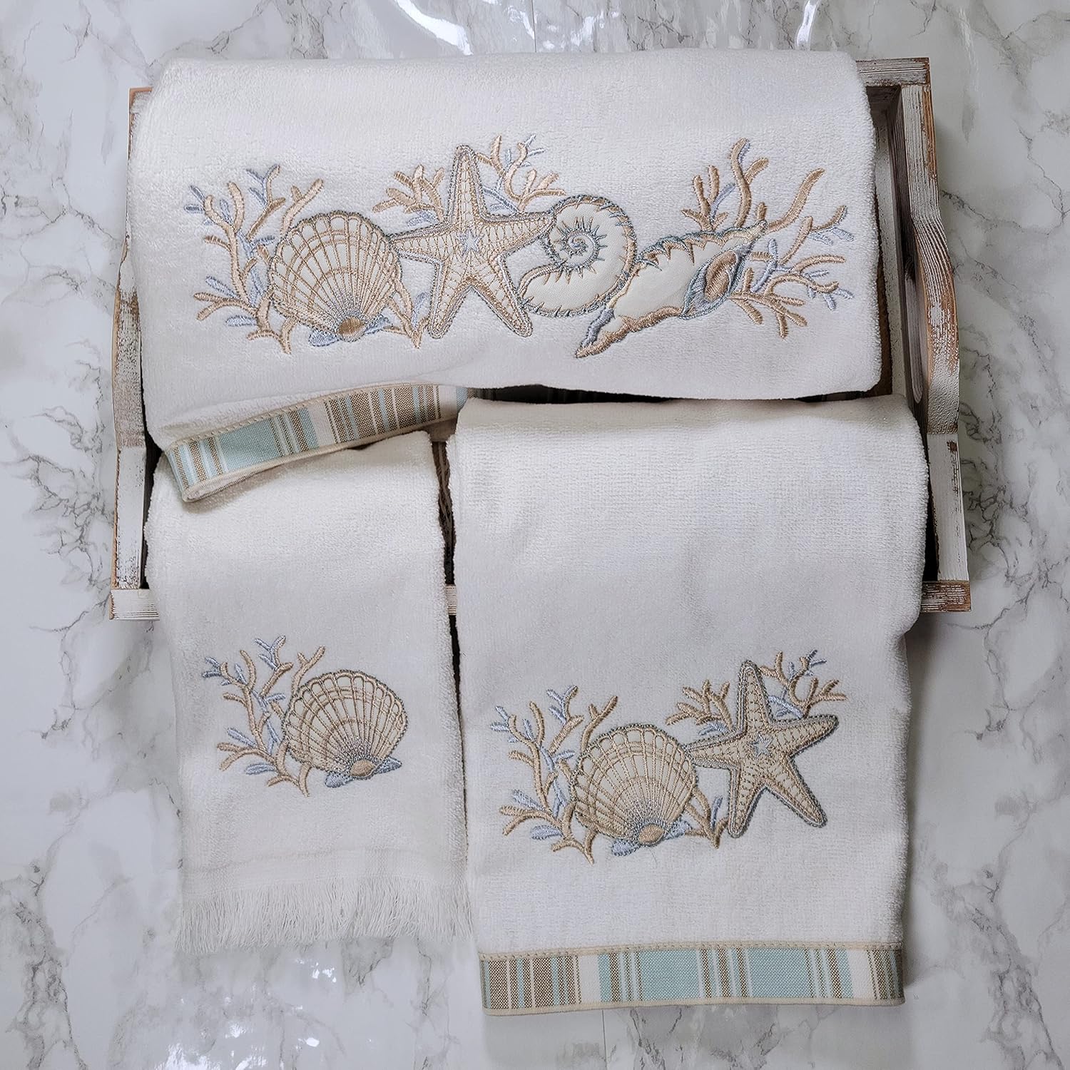 Avanti Linens Bath Towel Soft Absorbent Cotton