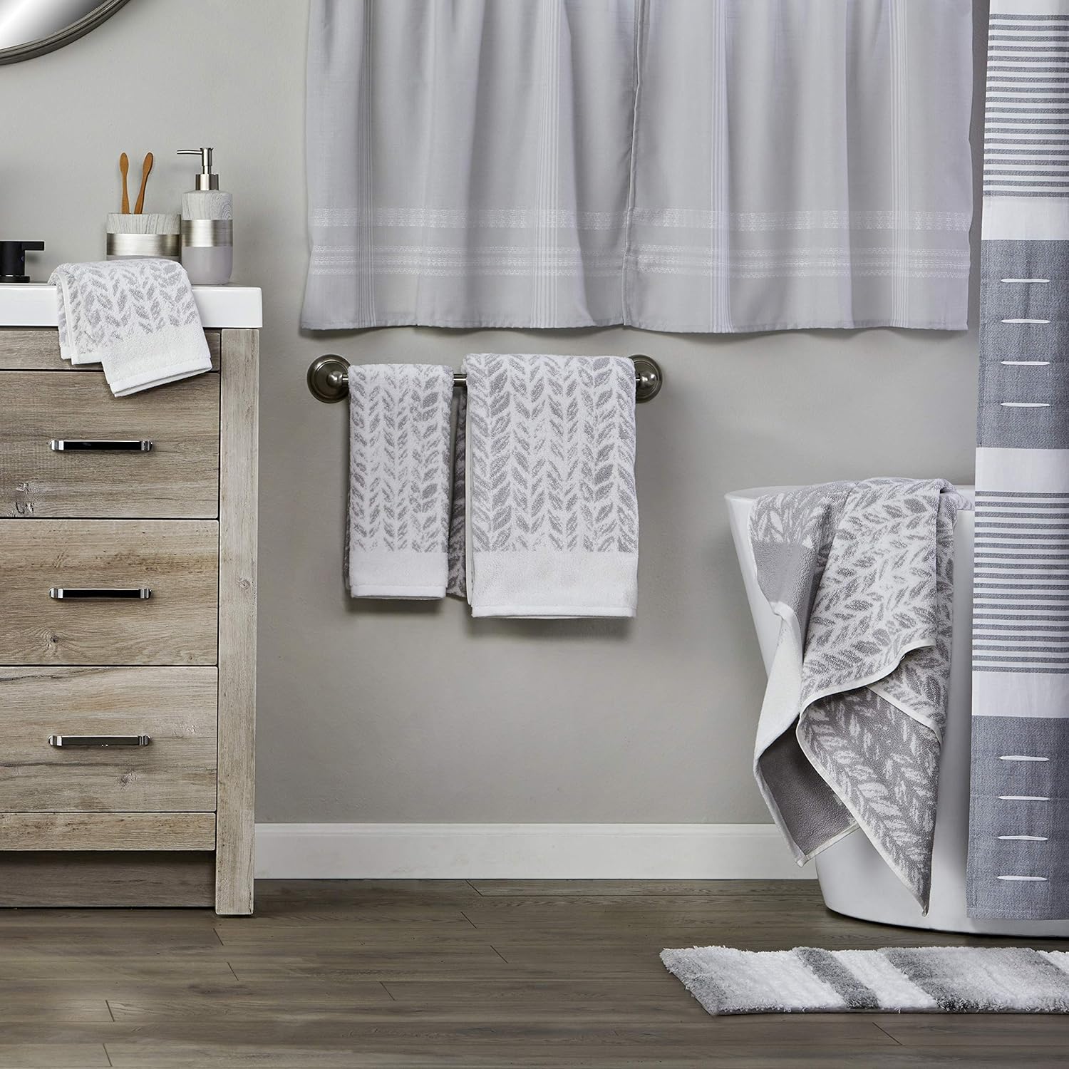 SKL Home Distressed Leaves Bath Towel Gray 28x54 1