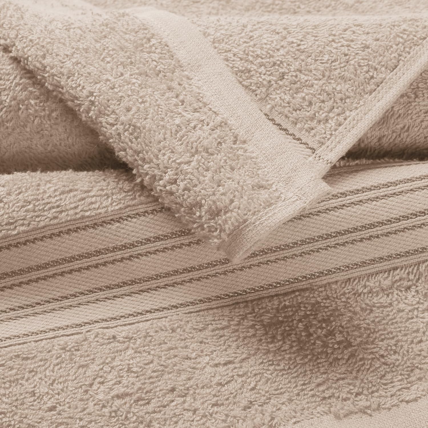 BOUTIQUO Ultra Soft 3 Pack Cotton Towel Set - Tan 1