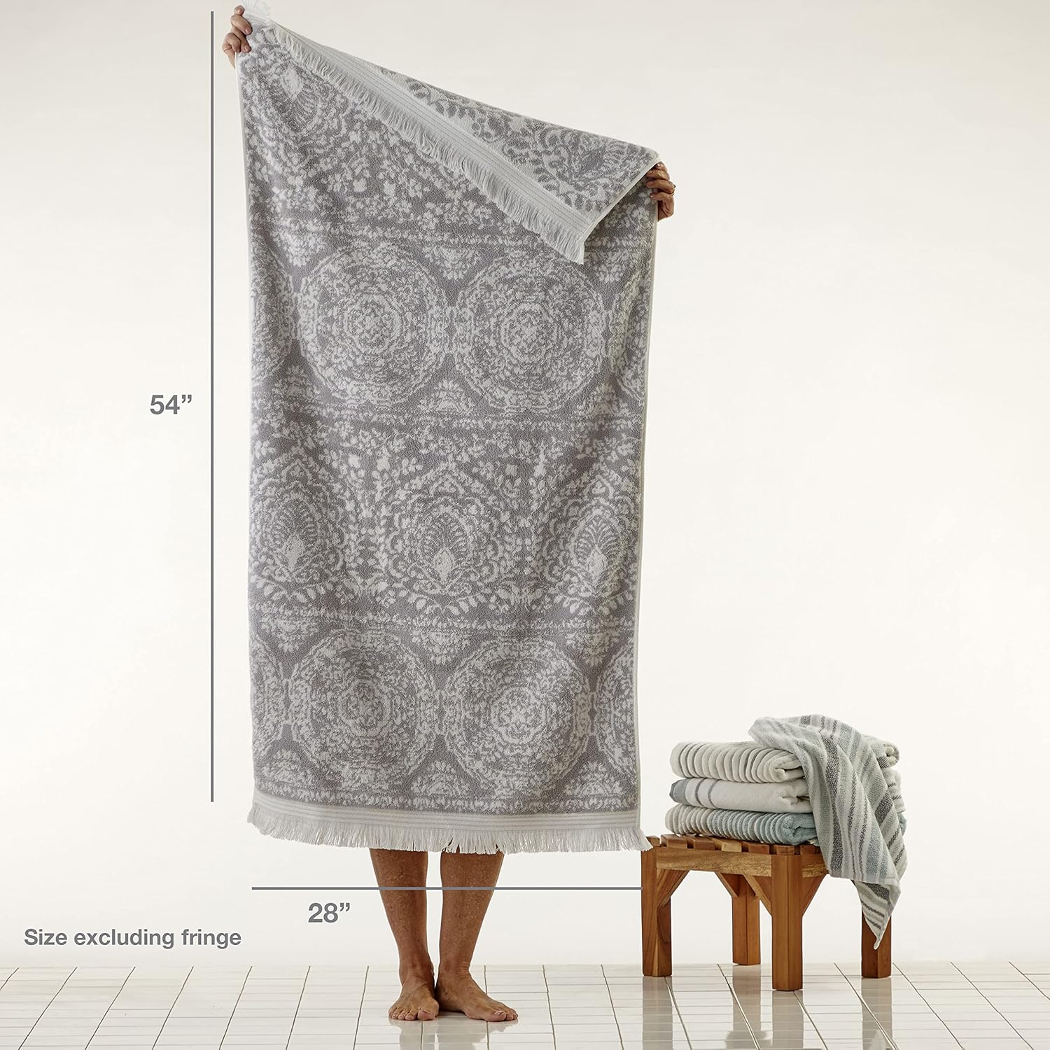 SKL Home Carrick Medallion Gray Bath Towel